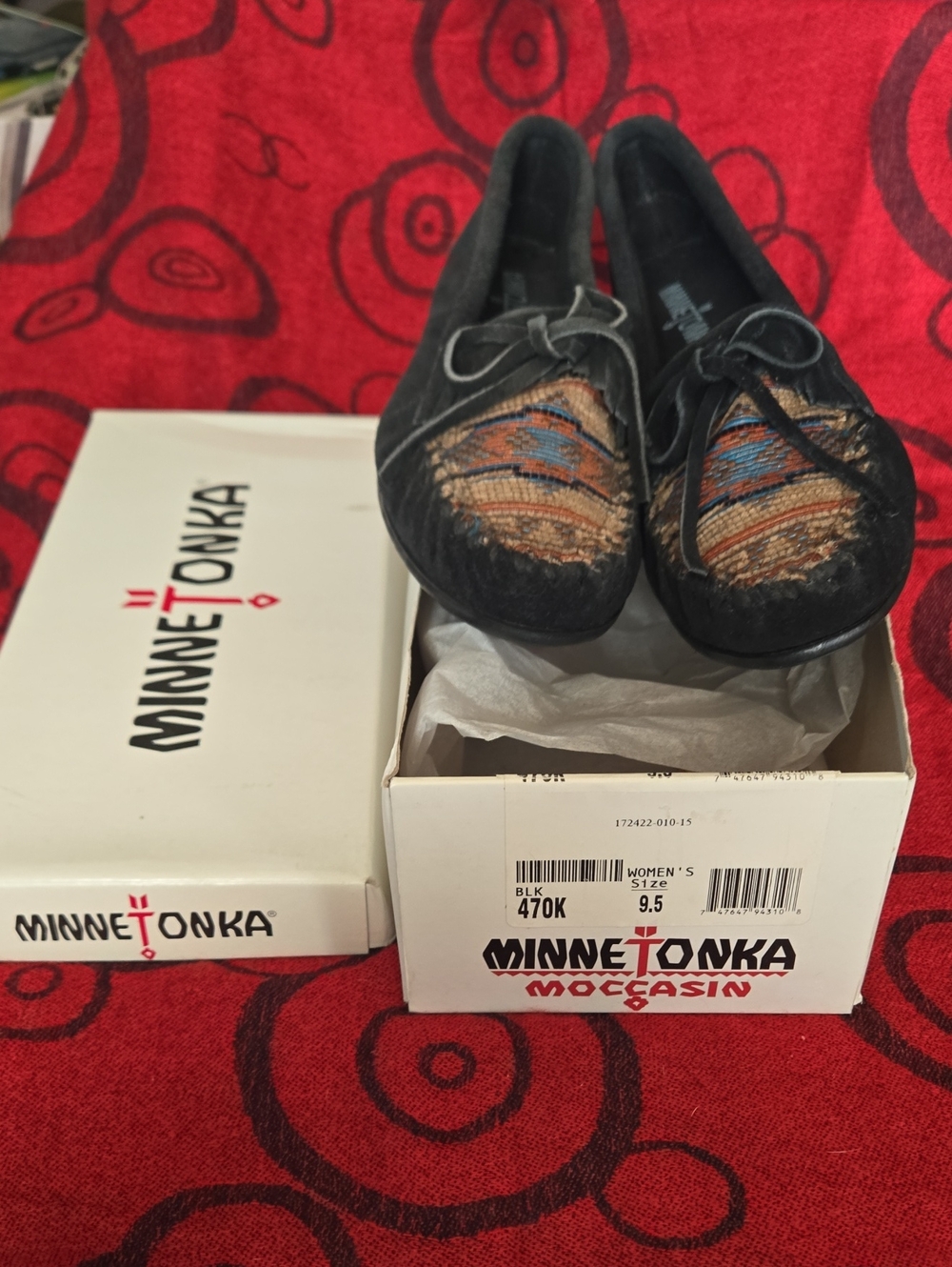 Minnetonka Black Arizona Kilty Mocassin, Suede Leather, Hard Sole NWOT in Box
